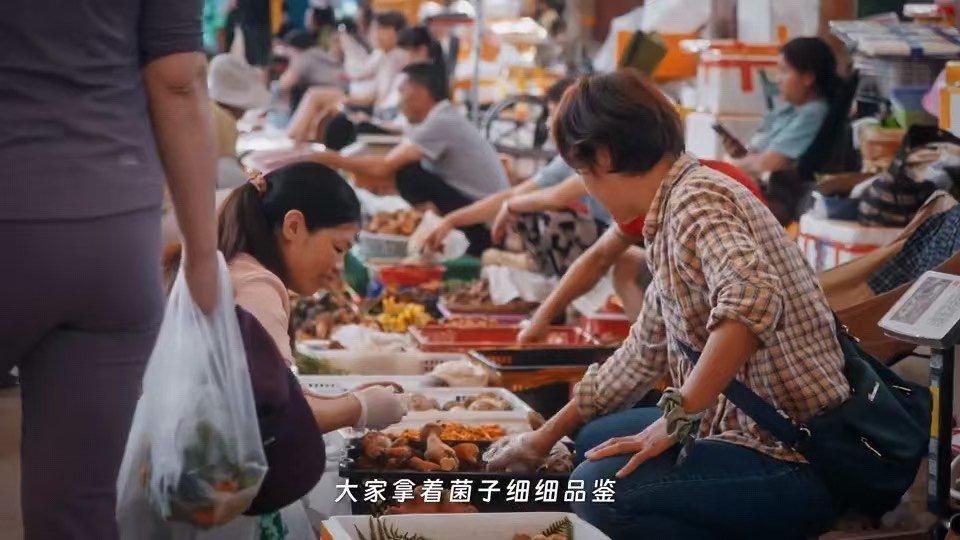 与海尔兄弟体验刚刚好的昆明漫步在昆明的街头巷尾，每一处风景都像是大自然精心雕琢的