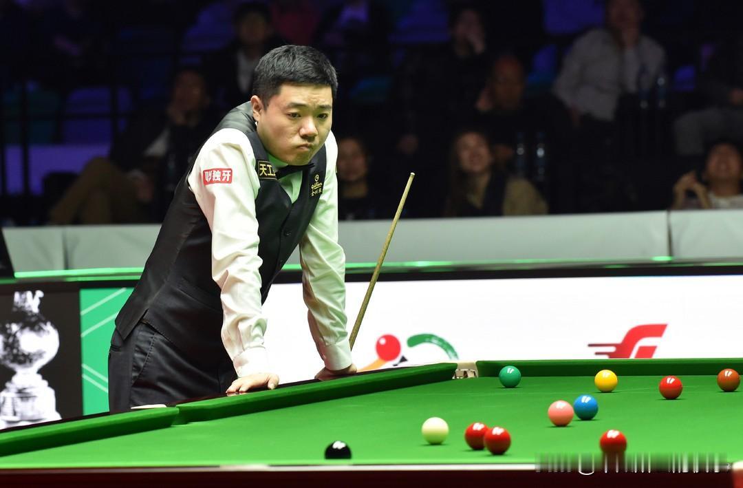 四虎&六虎，就是不说五虎，我知道说的有道理，可奚落丁俊晖真的就这么好受吗？
斯诺