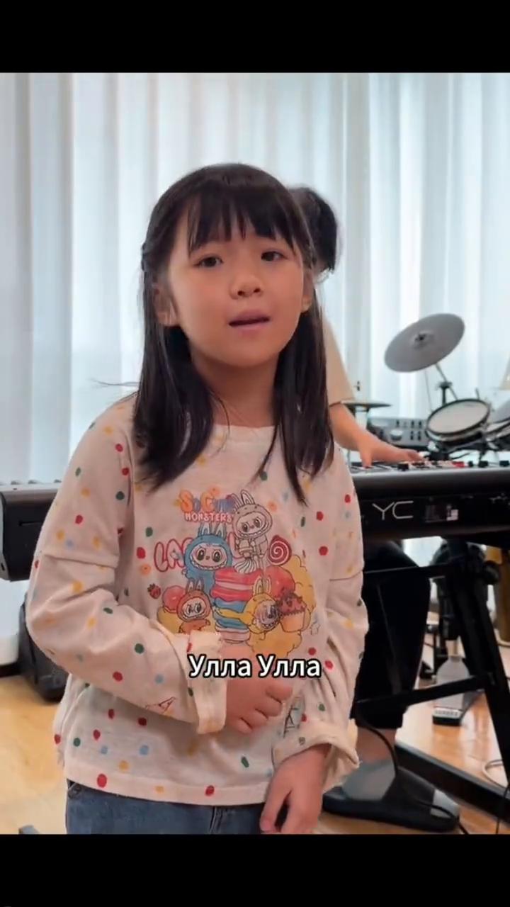 巴拉莱卡。
假的多了就成了真的假。关于我今天成才的秘方，要多亏了训诫和棍棒，要吃