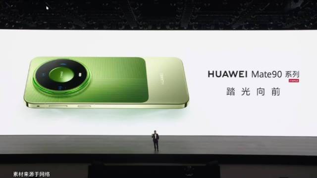 小艺升级新功能亮点满满，多功能联动覆盖办公、记录、沟通、素材处理全流程，大幅提升职场效率 #华为Ma