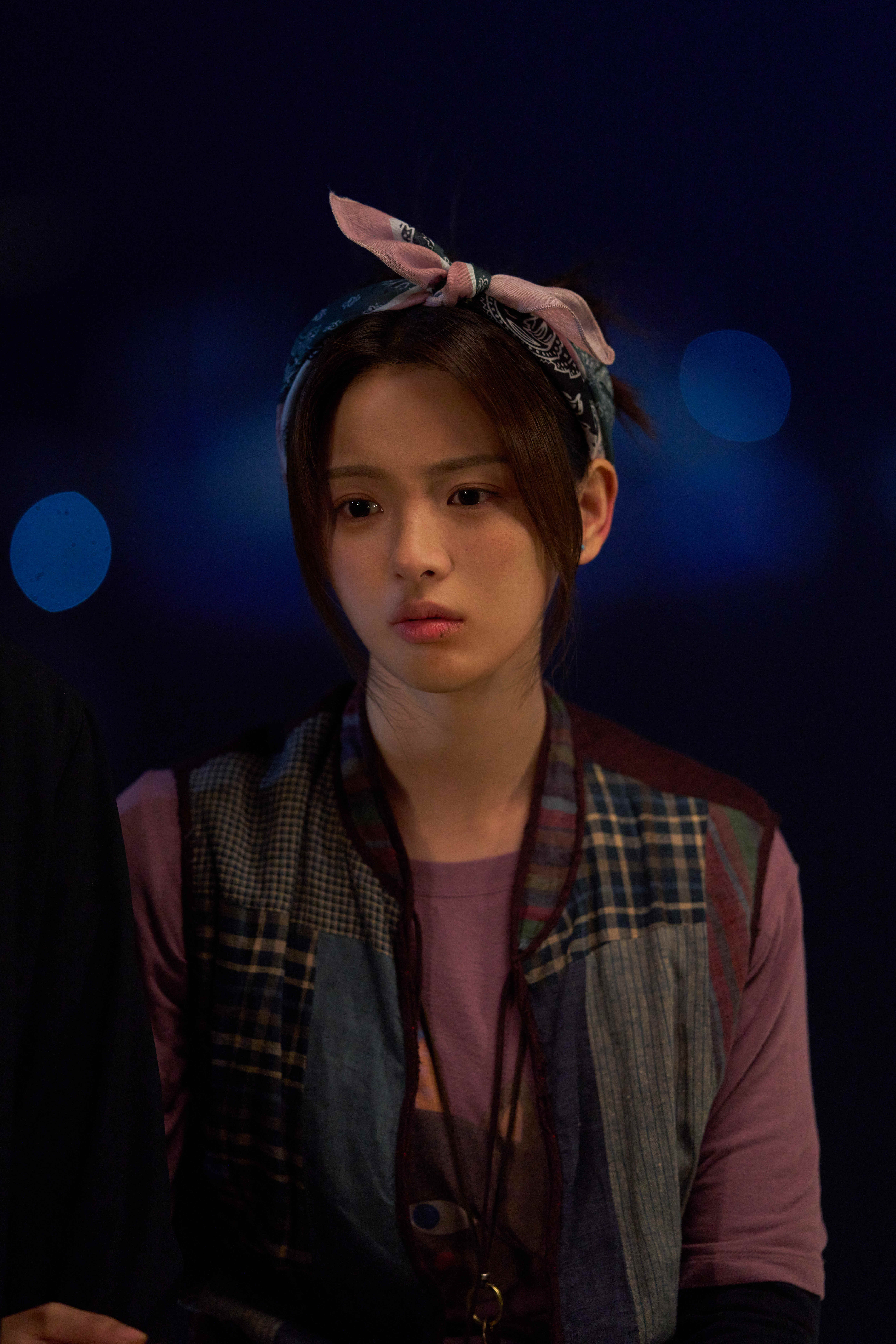 杨超越  大家应该有知道《喜剧之王》是在话剧巡演进行到约三分之二时进组拍摄的，那