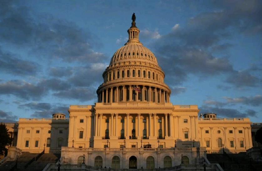 美国突然宣布：暂停75国所有签证！为啥是这些国家？

不是所有国家都受影响，这7