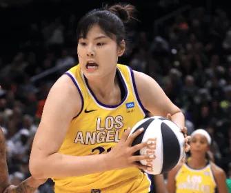 #WNBA#【李月汝11分】北京时间6月19日，在刚刚结束的一场WNBA比赛中，