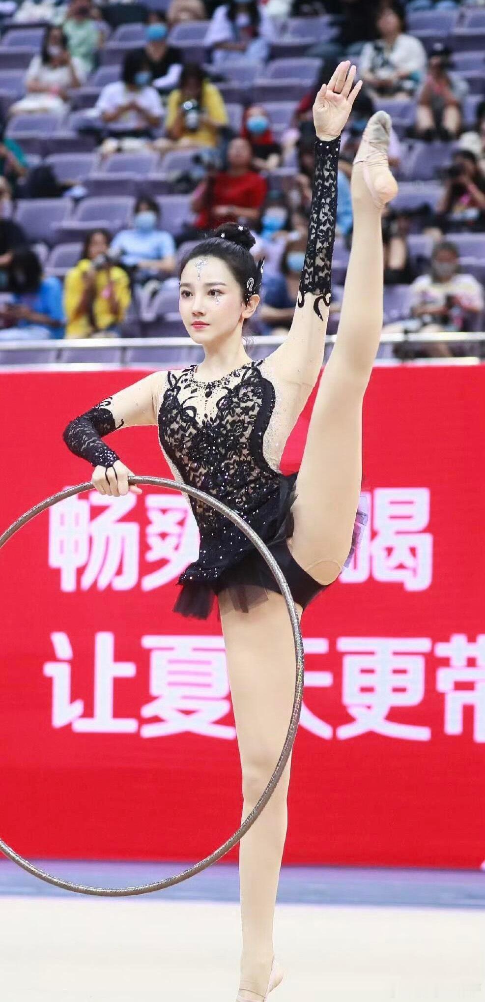 陈小纭早期艺术体操，仪态真好 