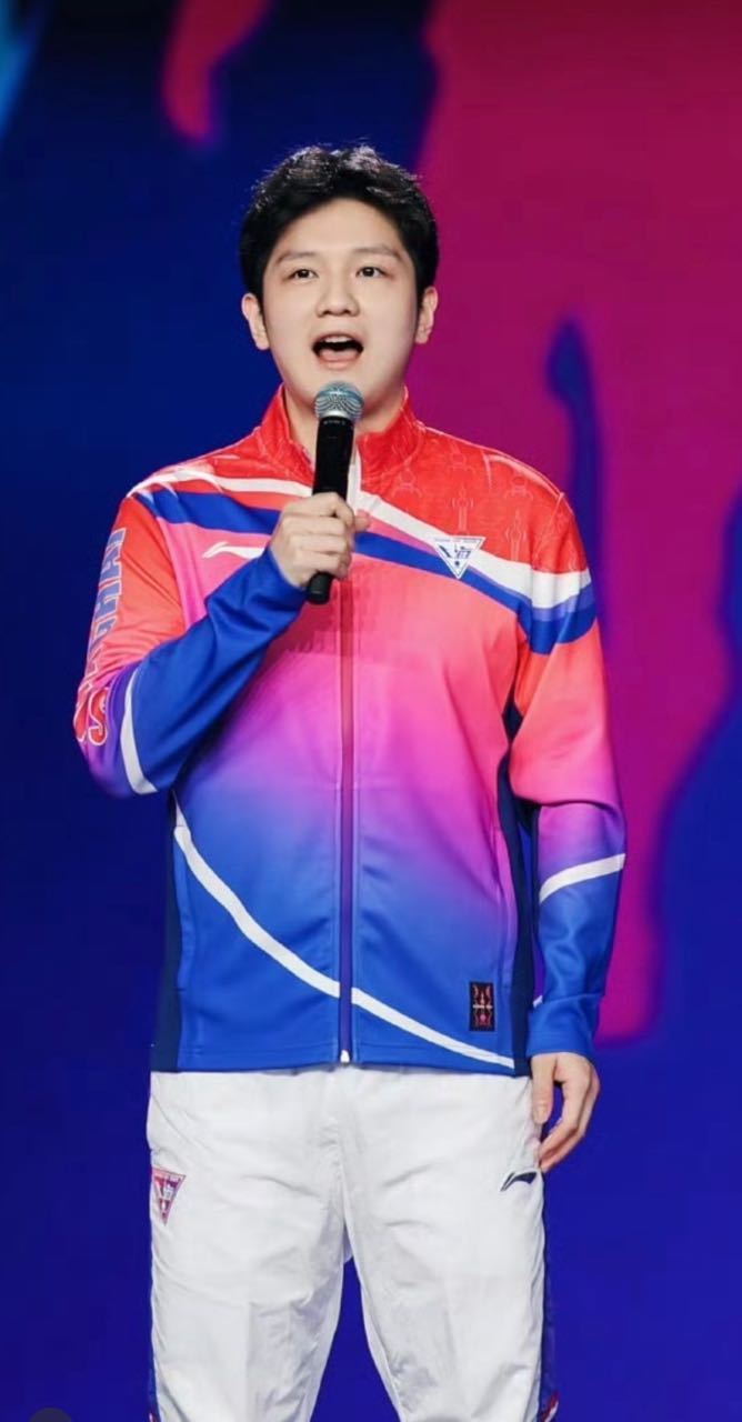 樊振东希望在杜塞尔多夫度过愉快时光你一定可以哦你向来非常享受工作与生活