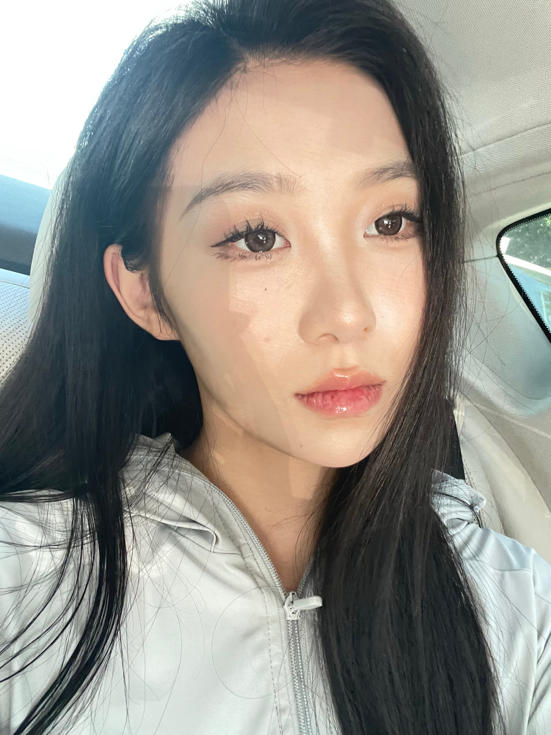 真..不想笑 想发呆  ​​​