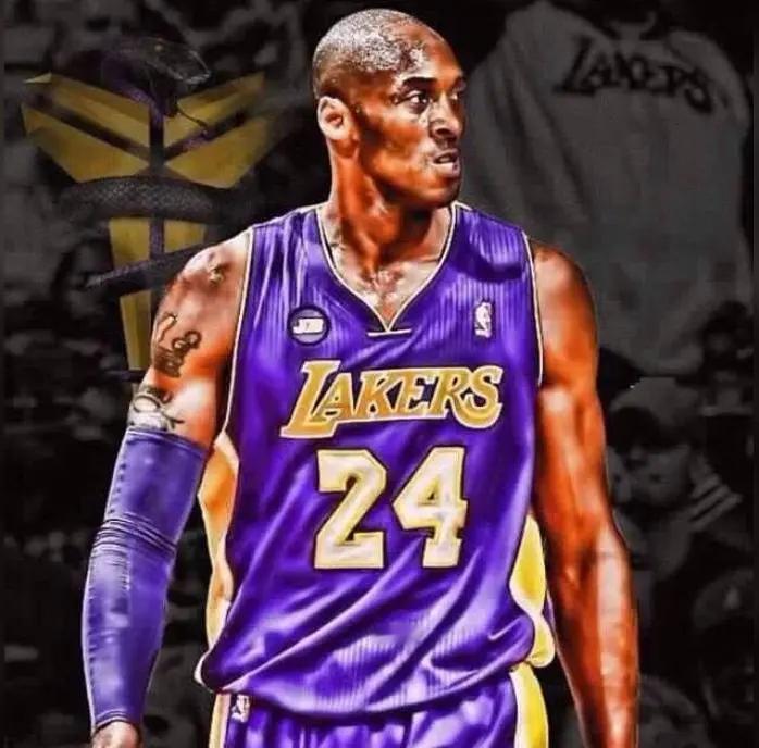 科比曼巴精神已经引领很多球星，欧文、伦纳德、布克等这些炽热的球星都是曼巴学院学生