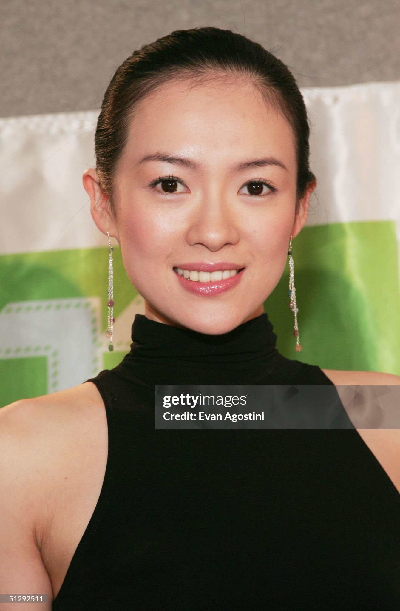 嗑颜bot 章子怡2004多伦多国际电影节新闻发布会、红毯、g社生图 