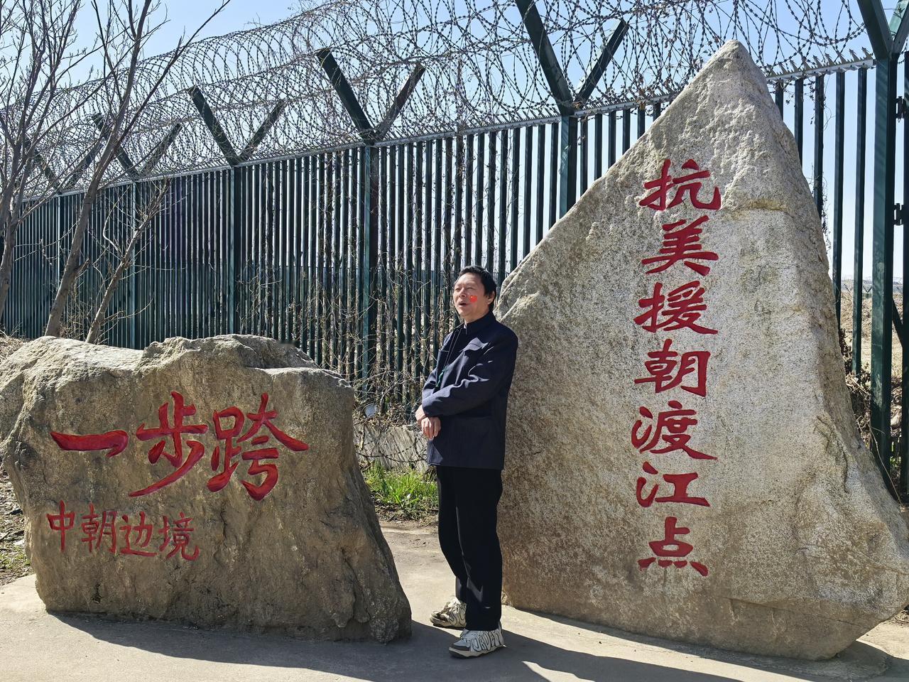 你焦虑什么啊？
能喘气、能吃饭、能睡觉，你就已经赢过太多的人了。
别被网上那些鬼