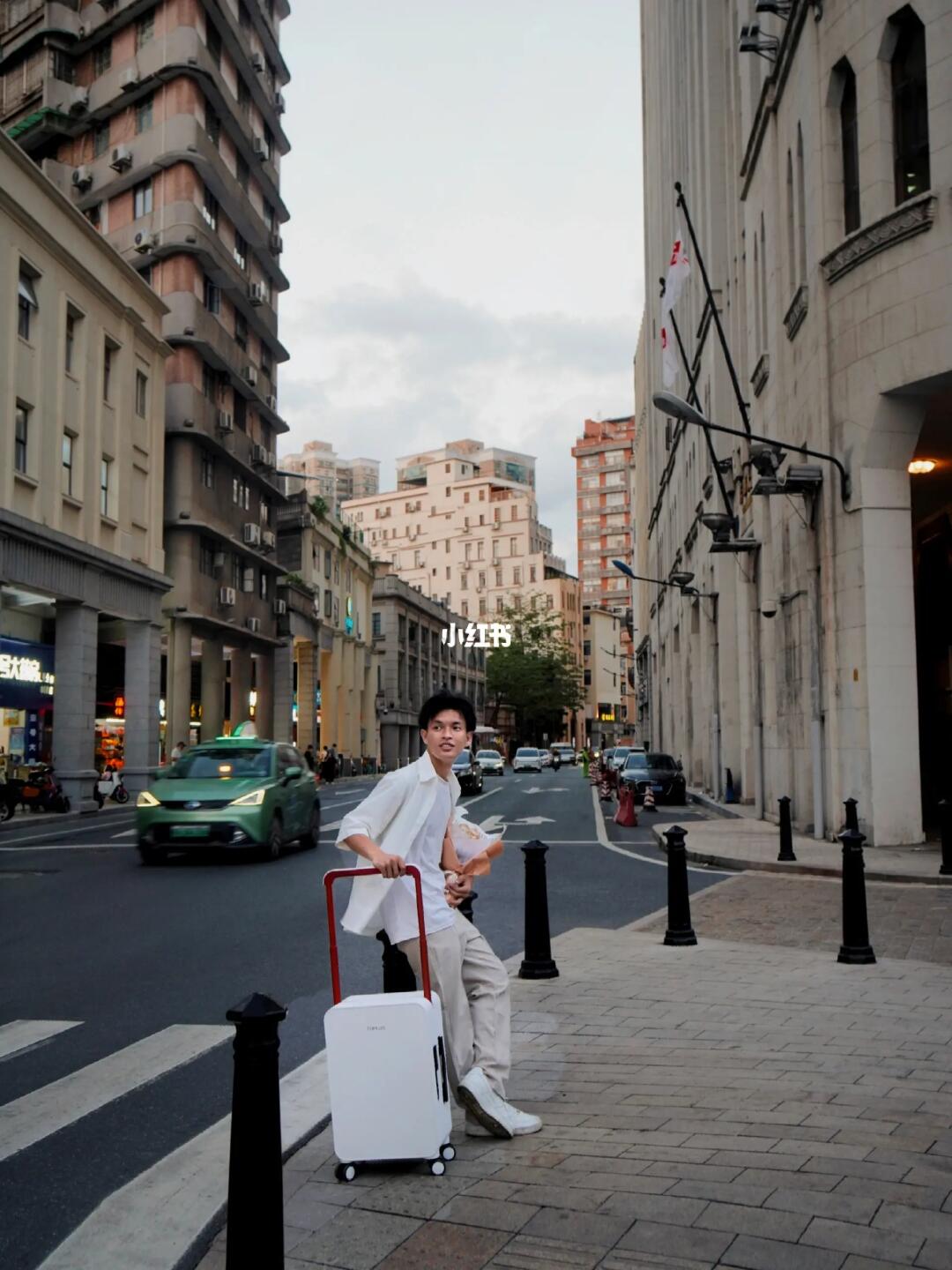 朋友圈都问疯了🤣都说不像广州是上海