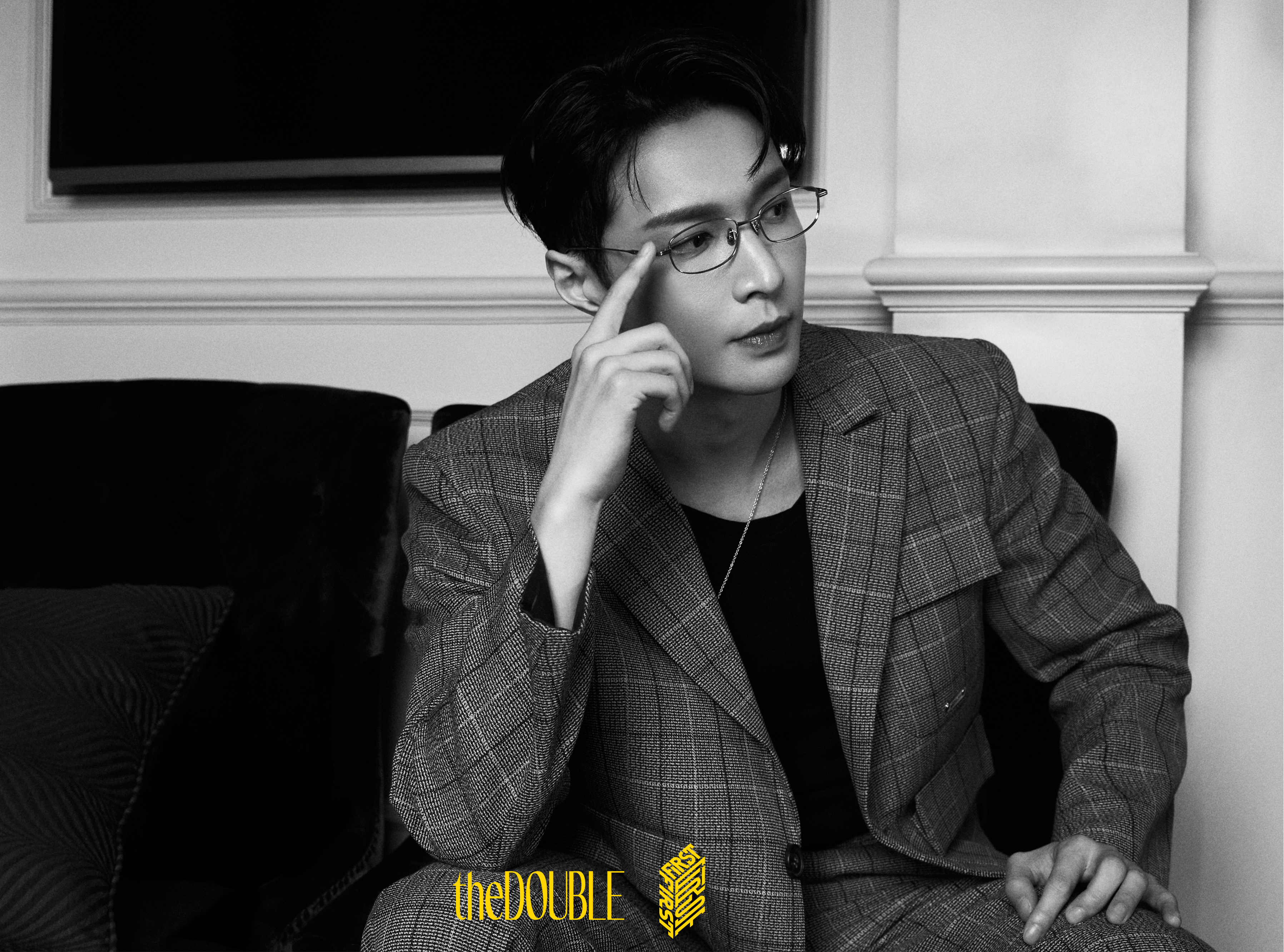 张艺兴 × the DOUBLE MagazineFirst 影展特刊封面：影人