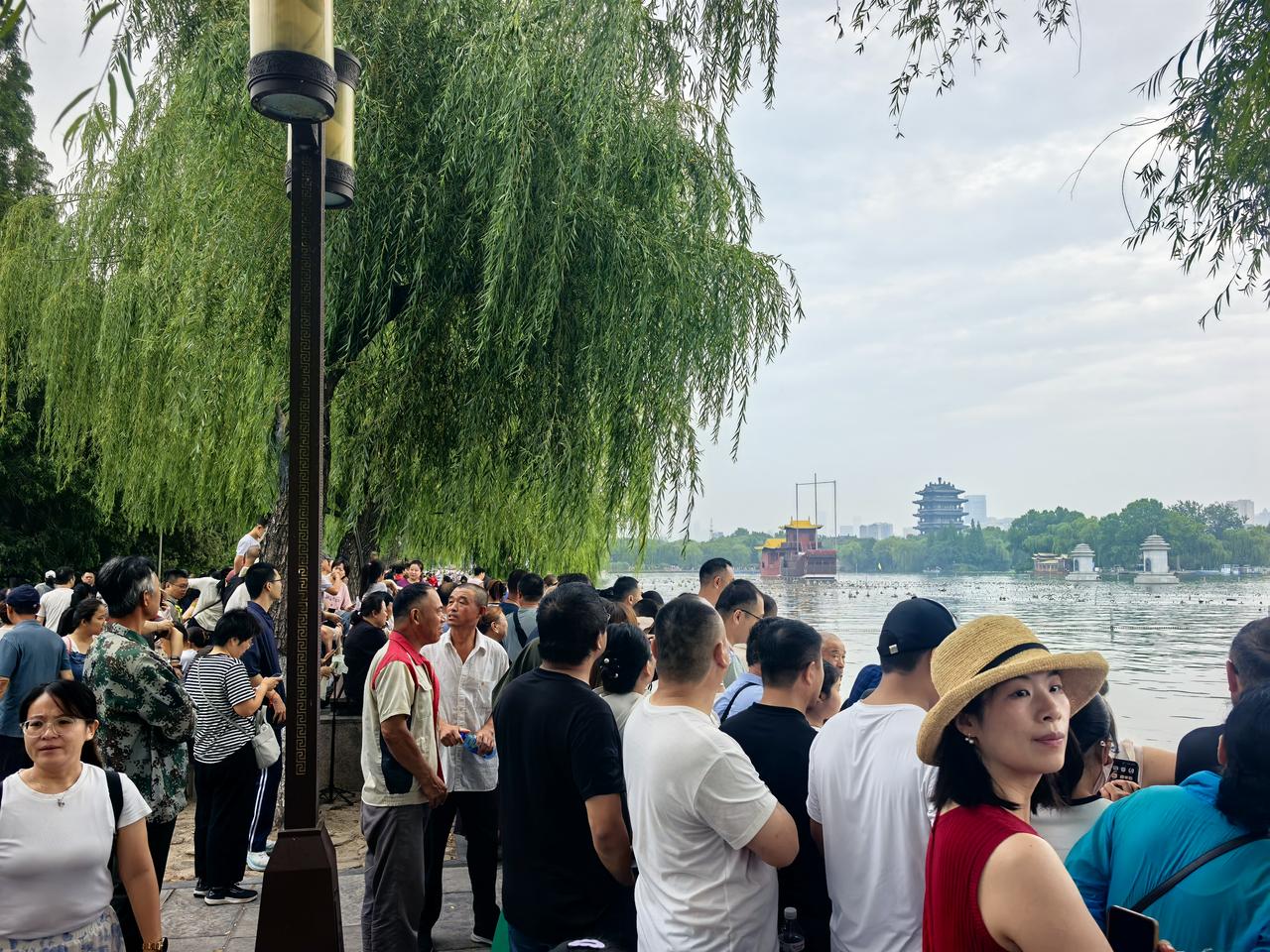 2026年端午节大明湖龙舟赛
