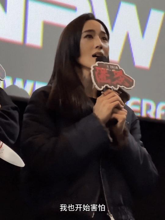 张钧甯 容嬷嬷赛道 谁能拒绝这样的张钧甯！容嬷嬷赛道一路狂飙，《默杀》握榔头步步