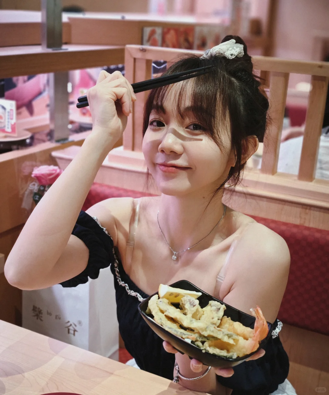 请吃饭的漂亮小姐姐🍣🍱