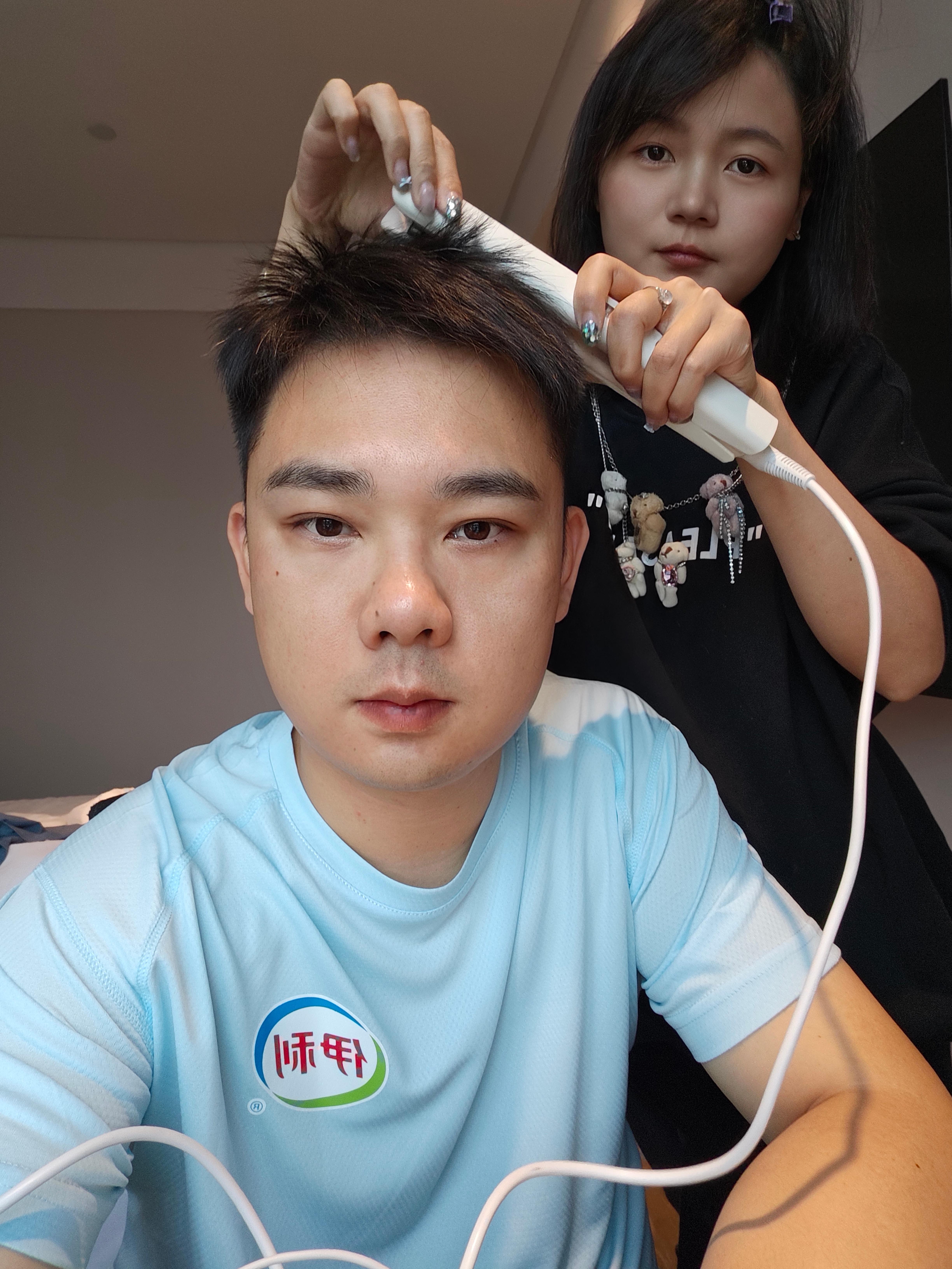 苏超开幕式，我来了。有没有江苏的朋友，一起看球啦！！！！ 