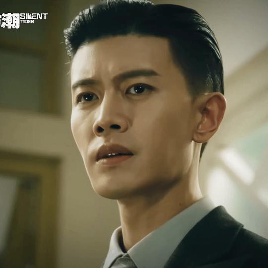 任嘉伦新剧硬控我爷奶 不用抢遥控器了！任嘉伦新剧太香，全家凑一起追，代入感拉满！