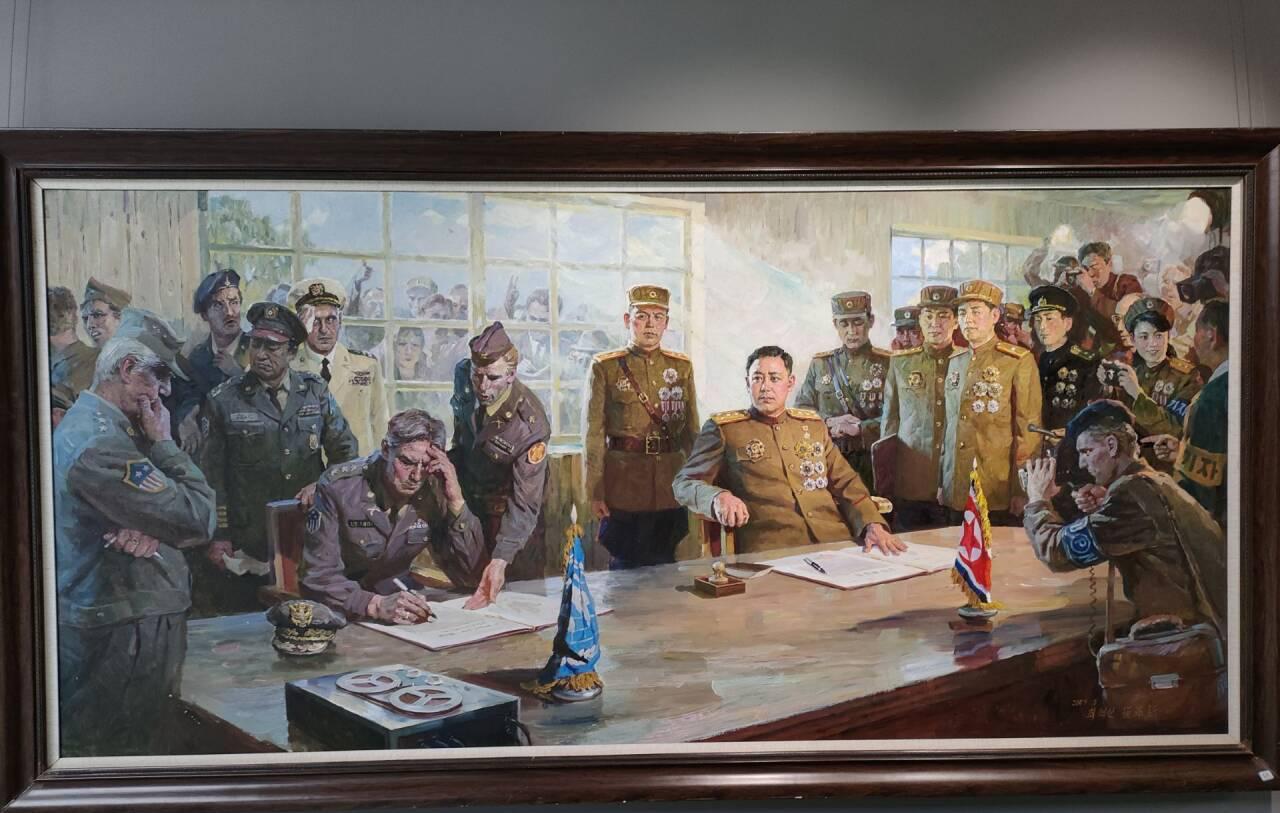 在板门店停战协议签订现场的情景。有人说这幅画怎么好怎么好，但是我总感觉看上去不舒