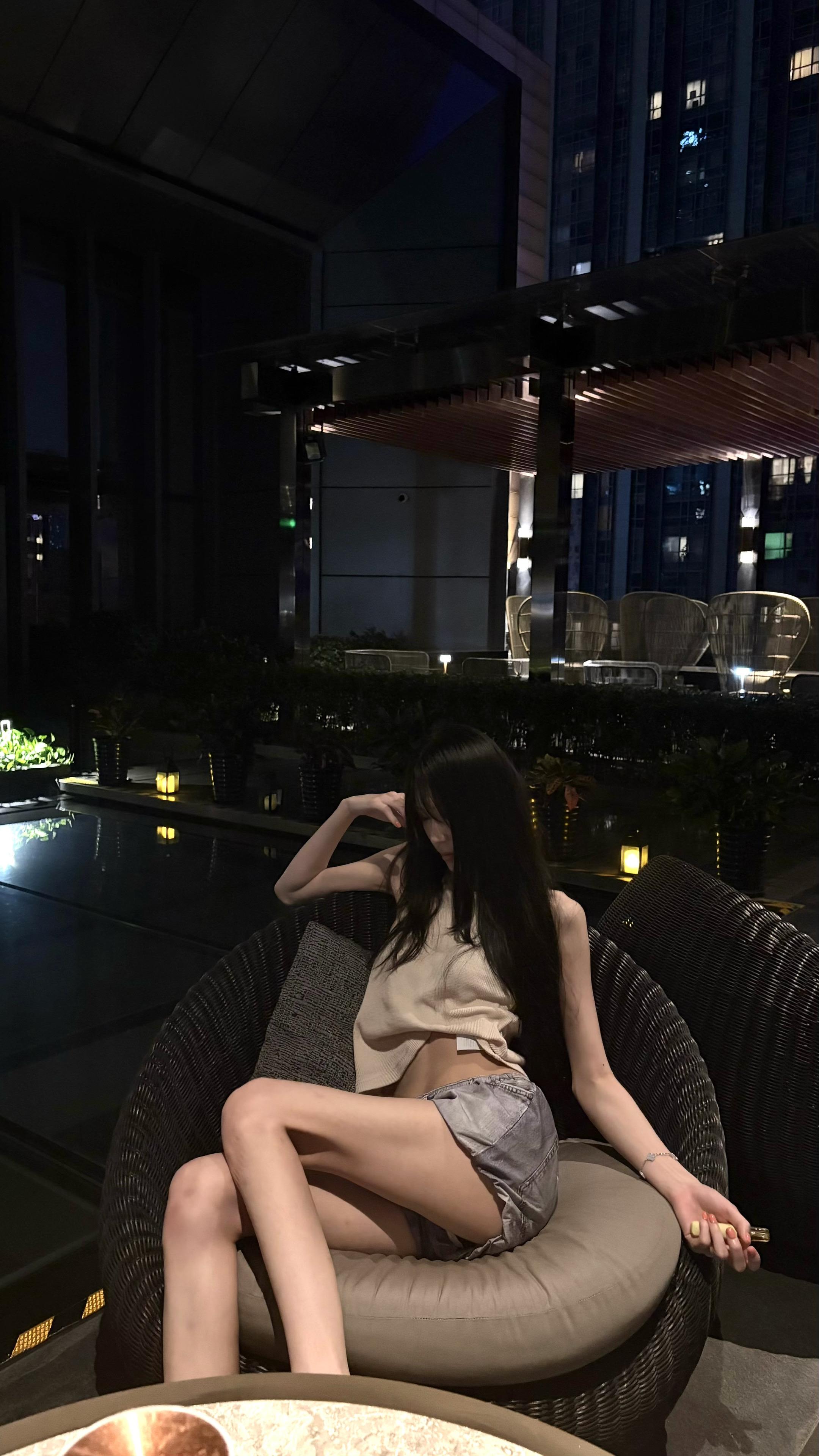 如果说是我太过迁就所以沦为爱囚