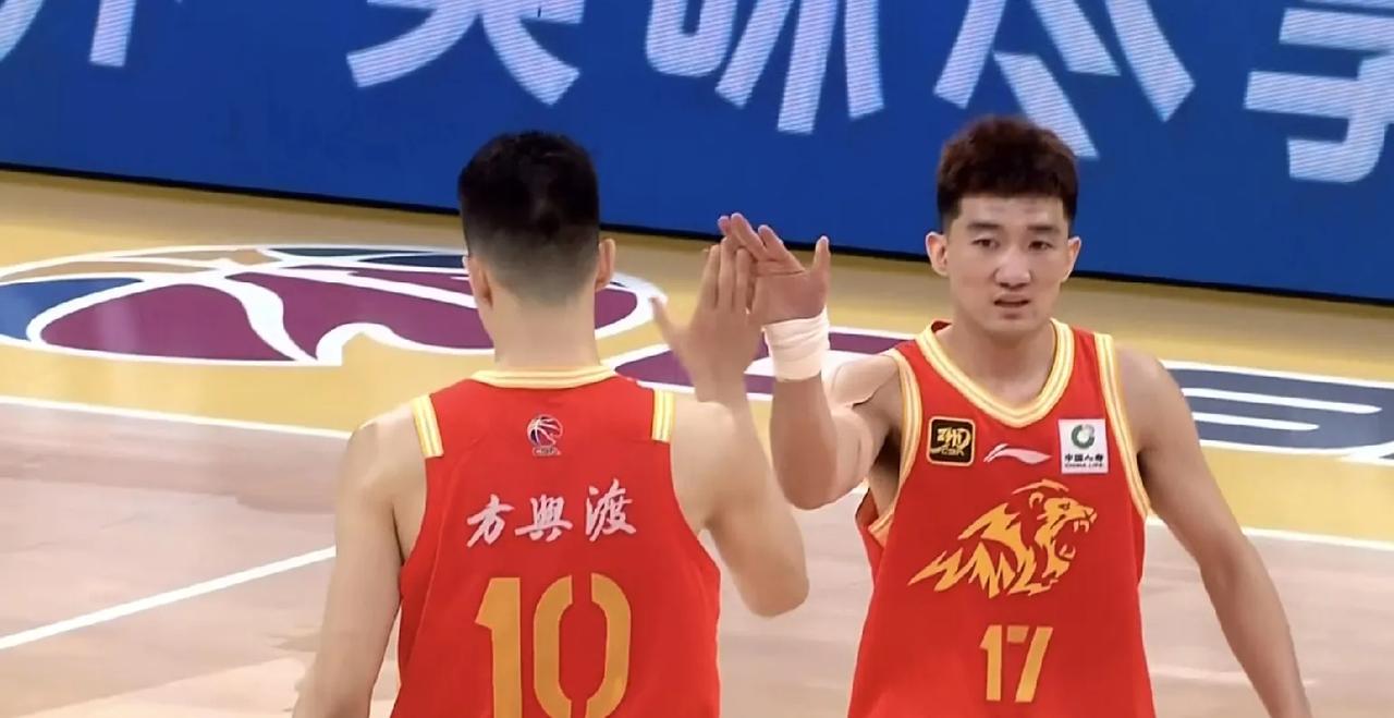 姜还是老的辣！北京队藏着真深！CBA总决赛北京1-0广厦，本场比赛不得不说的3大