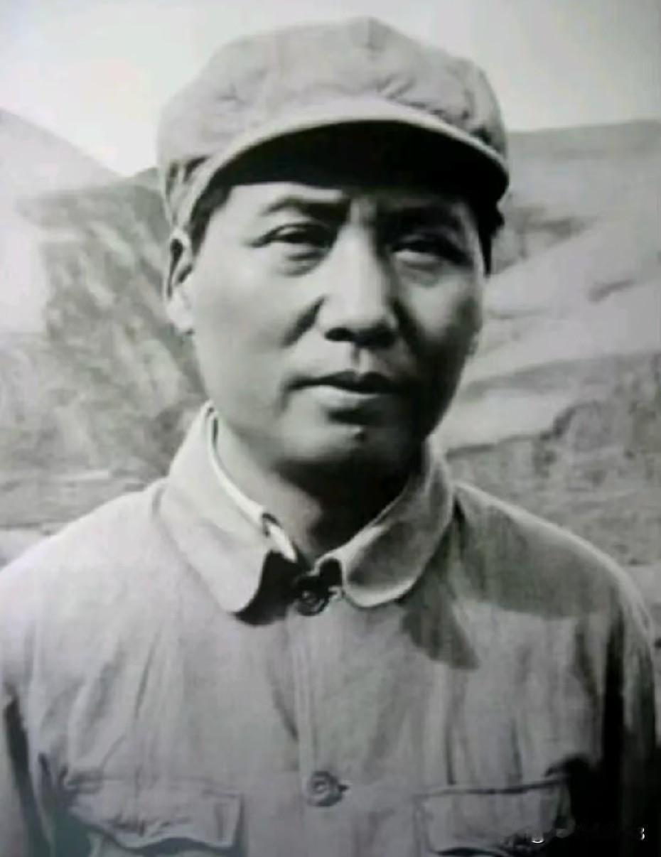 一边严拒干部特殊供给，一边自掏稿费接济烈属，这就是伟人风骨！

 新中国刚刚成立