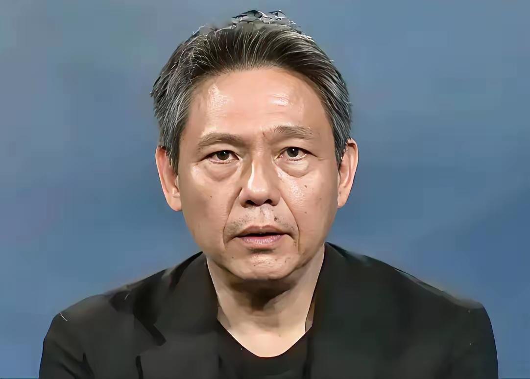 台湾媒体人谢寒冰说：“我觉得郑丽文本来就在讲一个“事实”而己，如果台湾没有宣布台