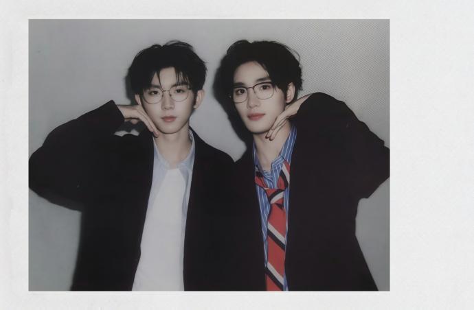 时代少年团六周年双人拍立得扫图 时团双人拍立得扫图时代少年团六周年双人拍立得扫图