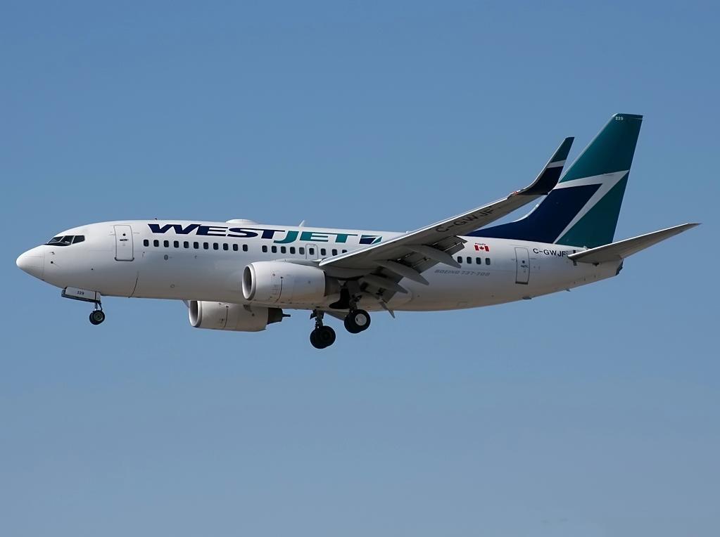 西捷航空乘务员罢工，全部航班停飞
8月2日，加拿大西捷航空（WestJet）乘务