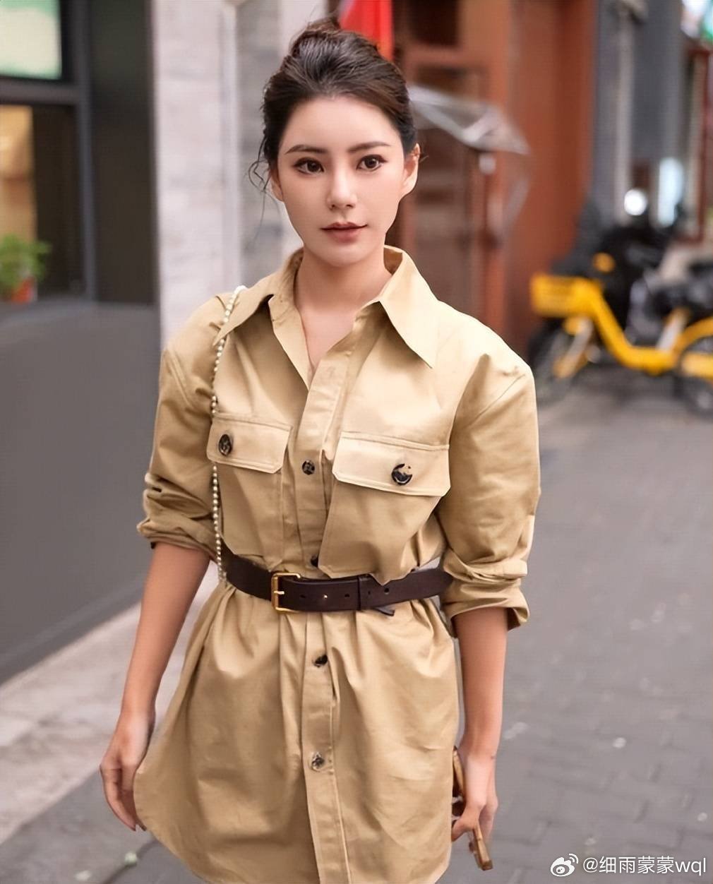 马筱梅这次回北京没有前呼后拥的鲜花接机，也没有人机场偶遇……这跟几个月前的场景完