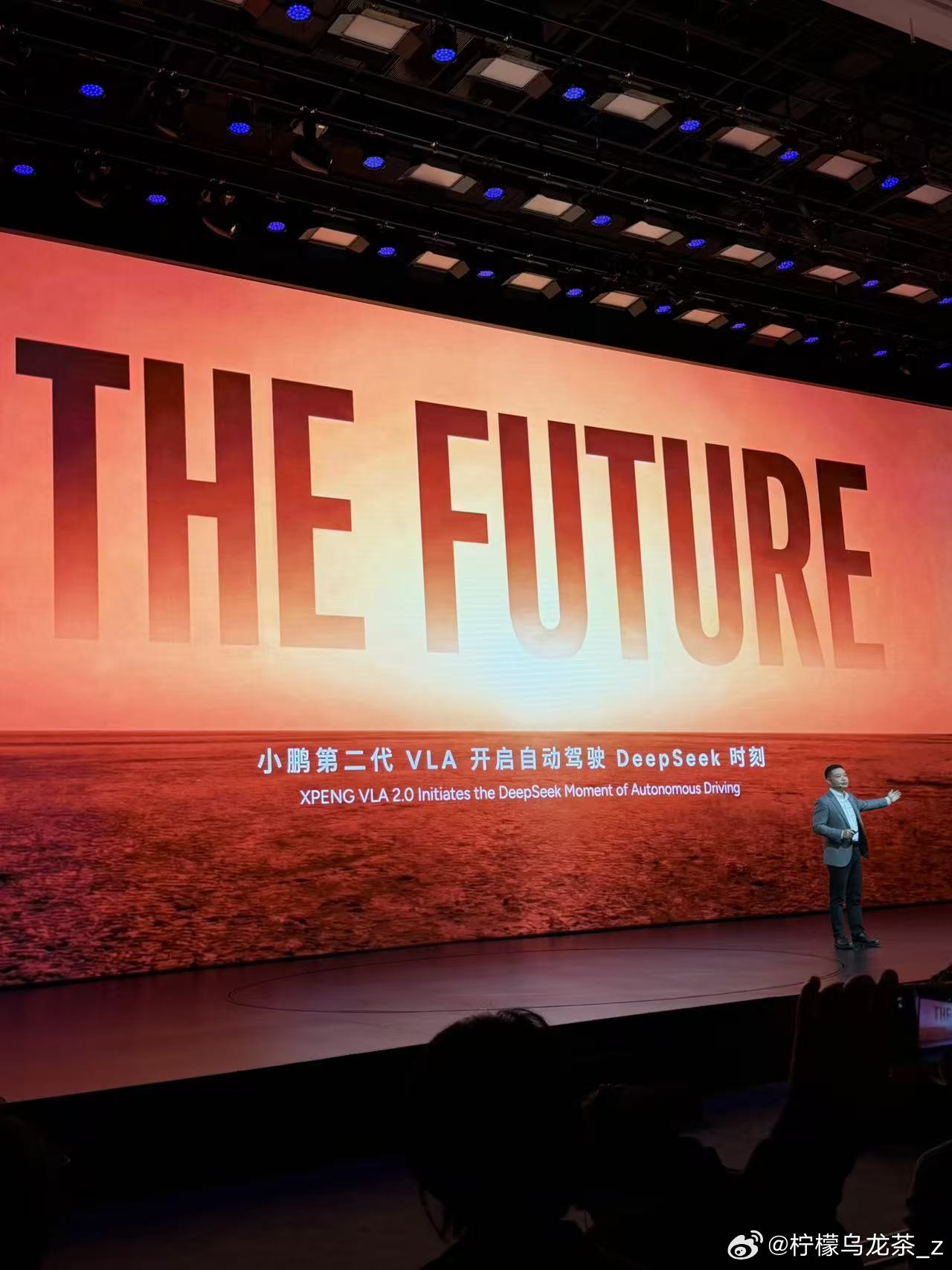 以前的辅助驾驶一遇到困难场景就变得墨迹了，所以老司机都不太愿意用！如果一个辅助驾