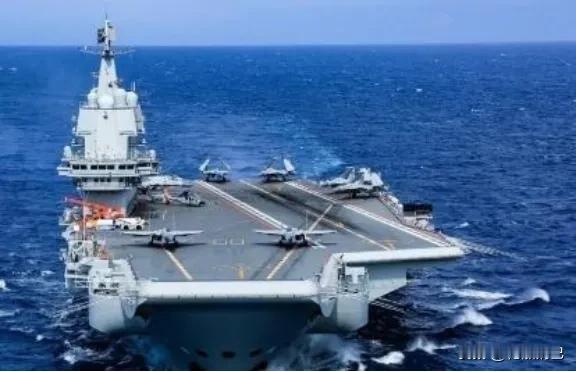 说白了，大家老说中国的航母花钱多值不值，网上总有人喷：用导弹、无人机打掉敌航母不