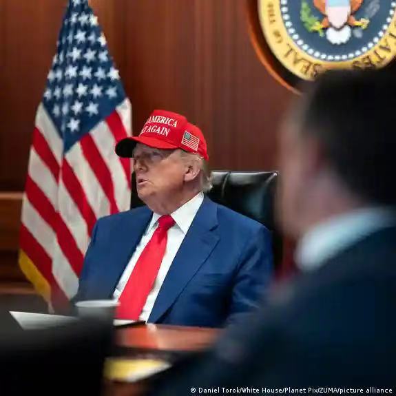 专家称美对伊动武将陷两败俱伤伊朗宣布暂时关闭领空美国向中东地区调遣航母打击群热点