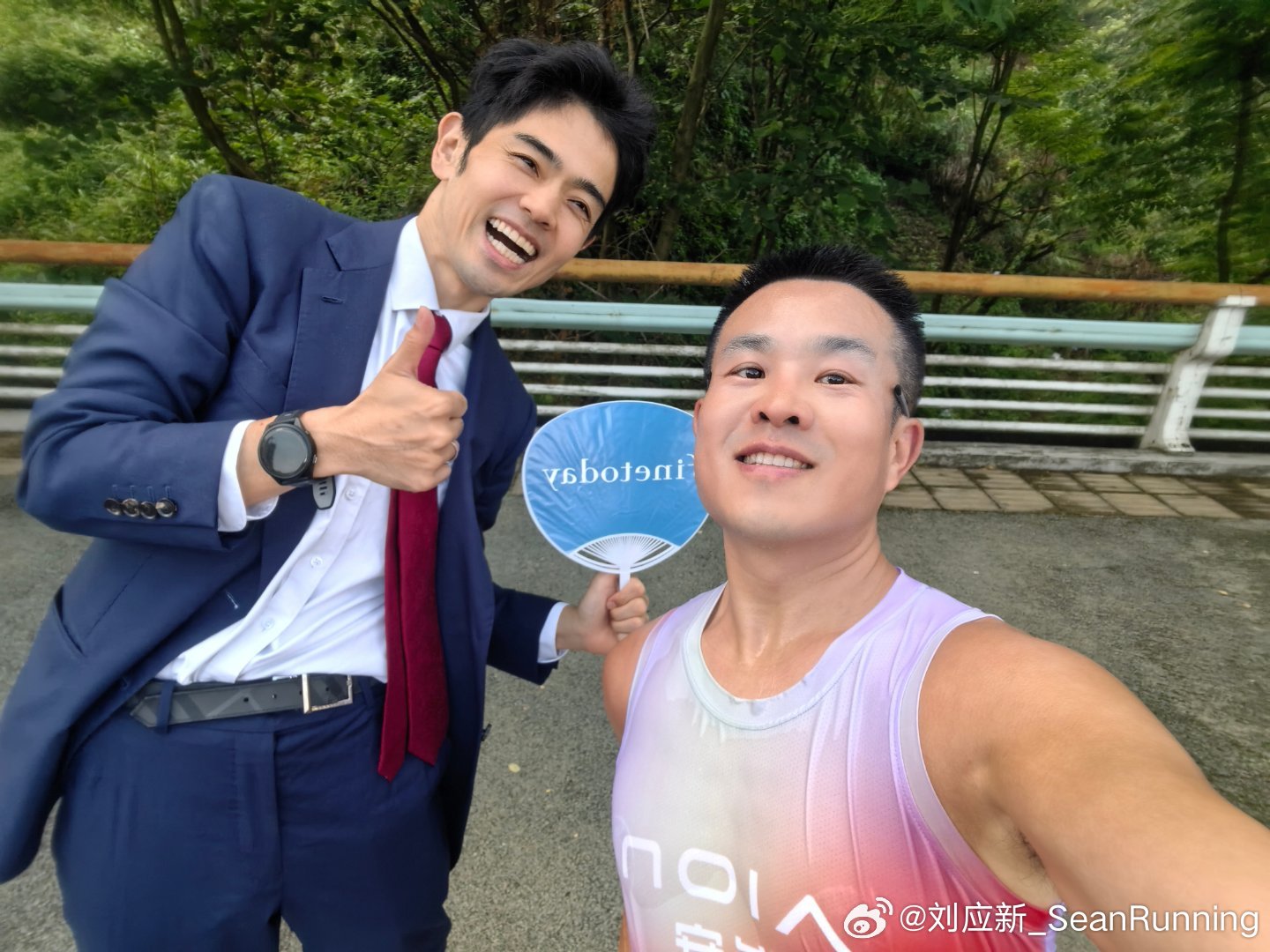 西装大叔（濑户温夫）这人气，感觉今后又可以省很多营销费用2026贵阳马拉松Fin