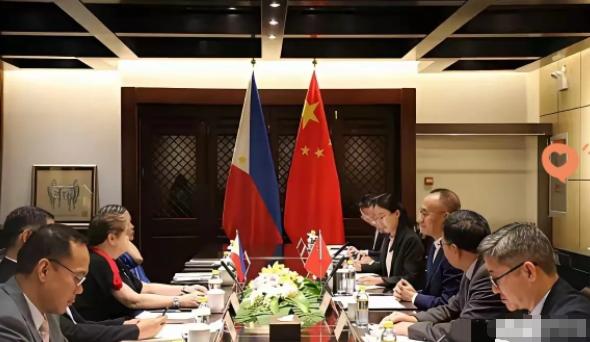 中菲在泉州谈判，菲律宾提出两大蛮横要求！
 
第一个要求，是让中国帮忙。菲律宾现