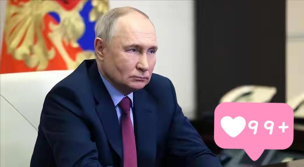 美国这次估计真要气得跳脚了！
俄罗斯也不藏着掖着，直接开口就要借人民币，这一波2