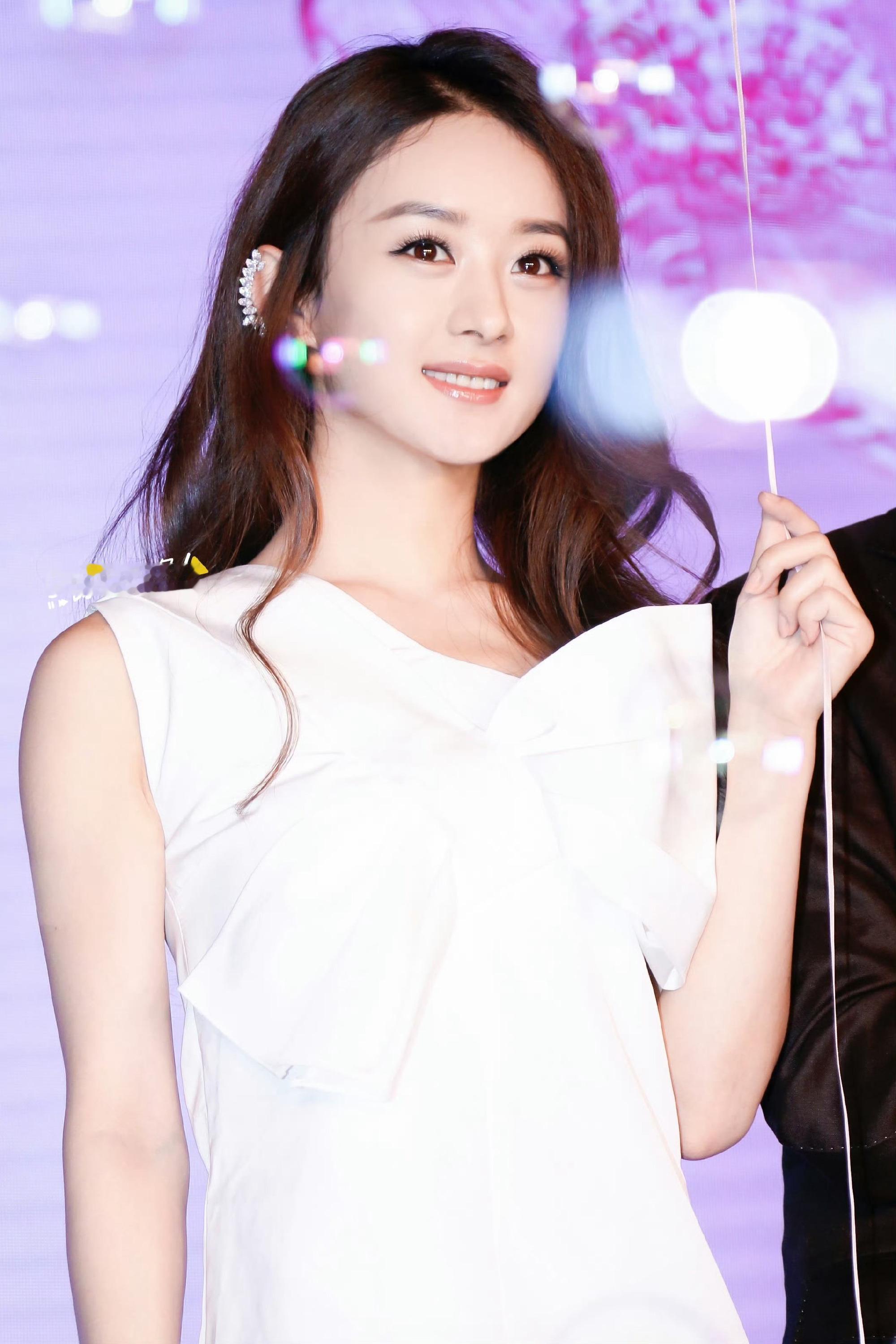 赵丽颖赵丽颖沈璃 zly赵丽颖许半夏 The flower will withe