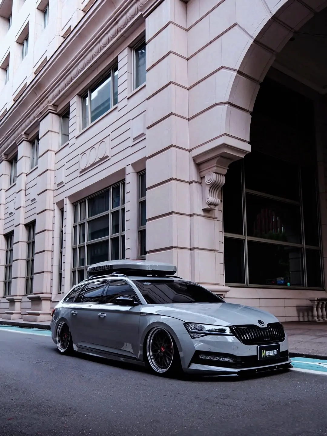 Station Wagon.