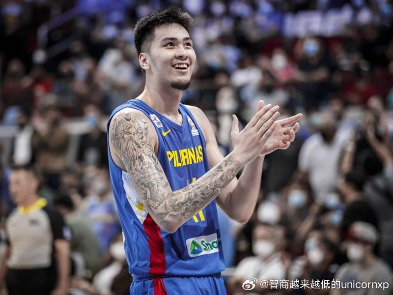 索托目前在B联赛月薪约为5万美金，专业人士预估他如果去美国打NCAA NIL收入