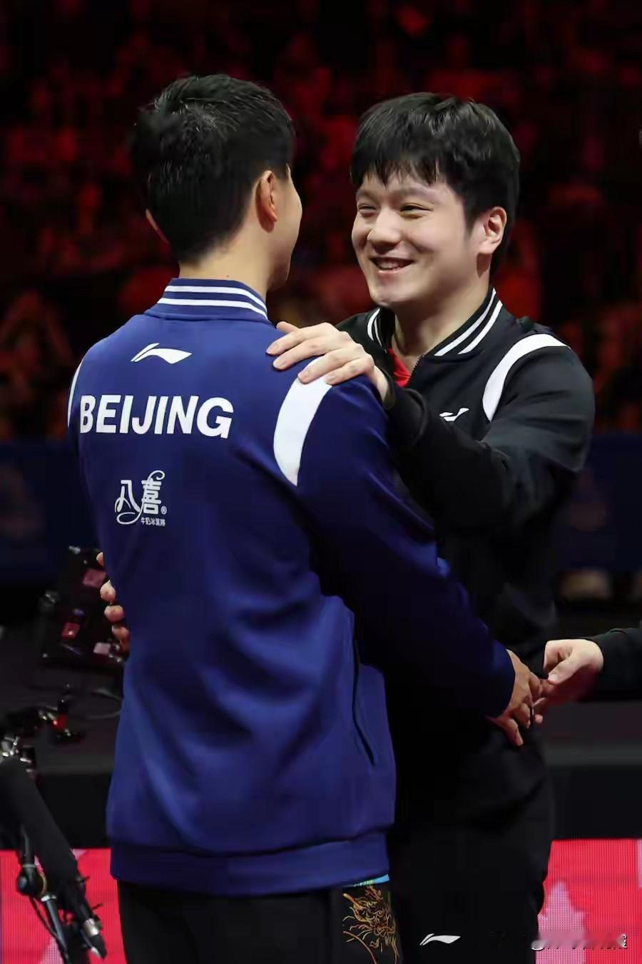 32年等待终圆梦！马龙全运会最后一舞，最窝心环节竟是赛后温情拥抱