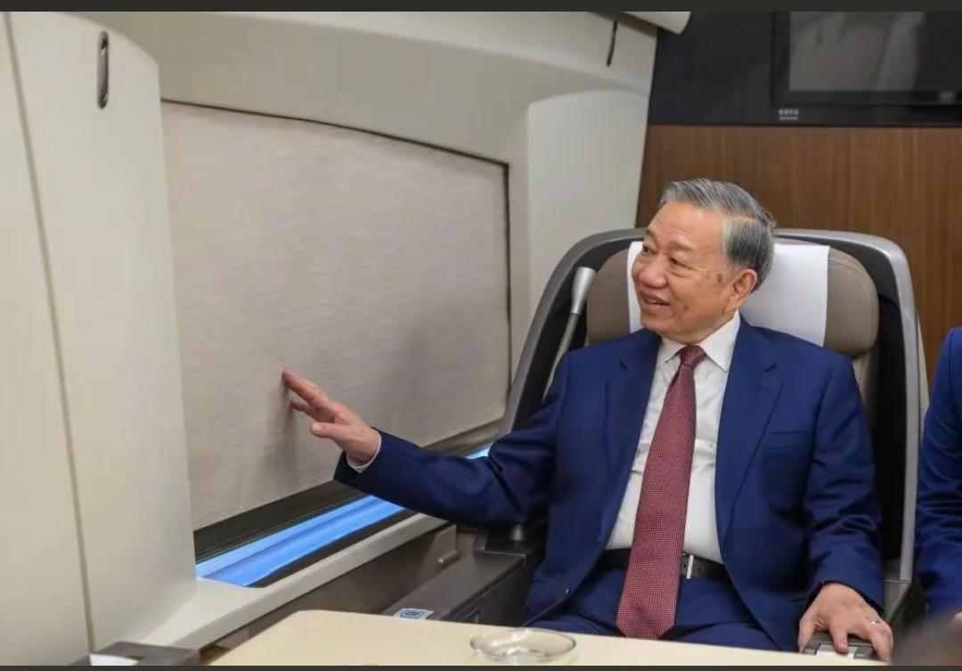 越南非常想建设南北高铁，一到中国来立马体验中国高铁！

此前越南一直想建设河内至