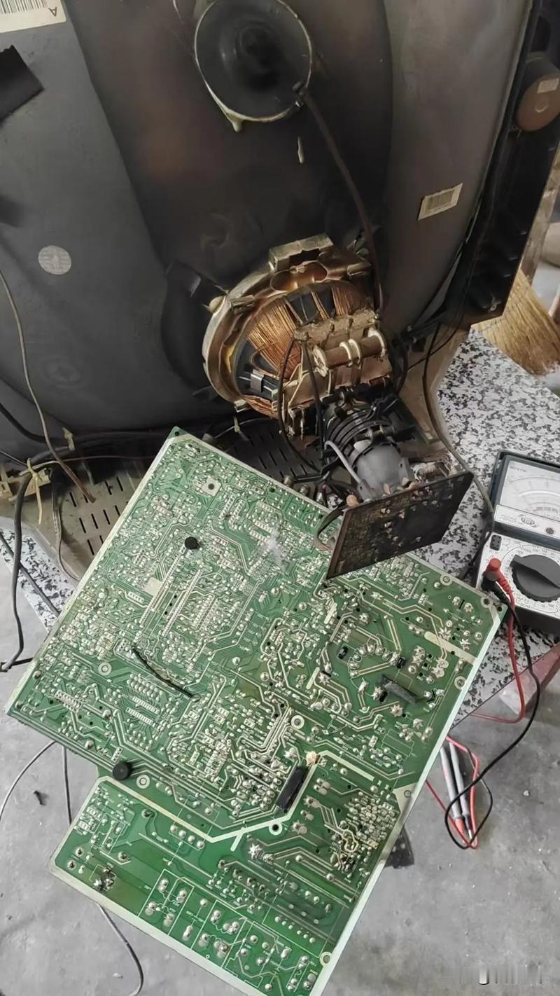 无线电爱好者的习惯，喜欢帮助别人修理家用电器。
    只要您是一个业余无线电爱