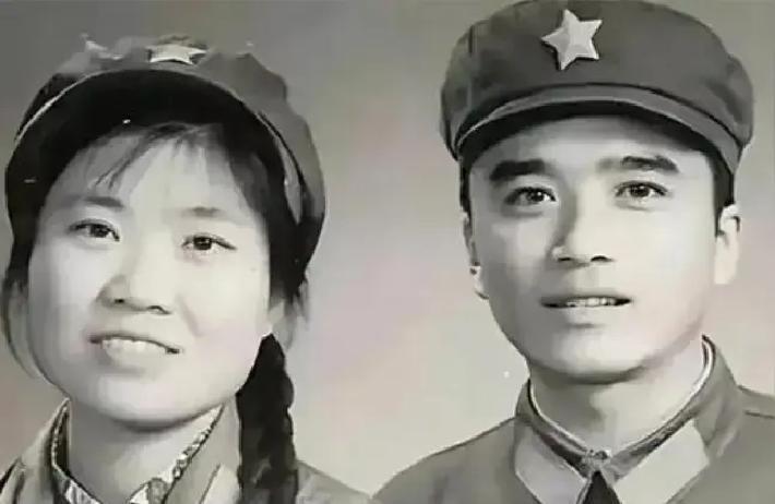 1972年，21岁的下乡知青李文忠从水中救起一名11岁的落水女童，令人意外的是，