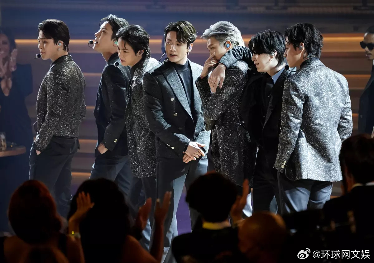 #首尔警方严阵以待BTS演唱会#【预计最多26万名观众到场，BTS演唱会在即，首