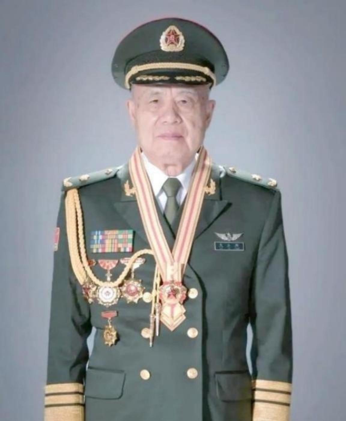 国外军事专家推算，美俄一旦开战，全球可能死亡 50 亿人。但如果战争发生在中美之