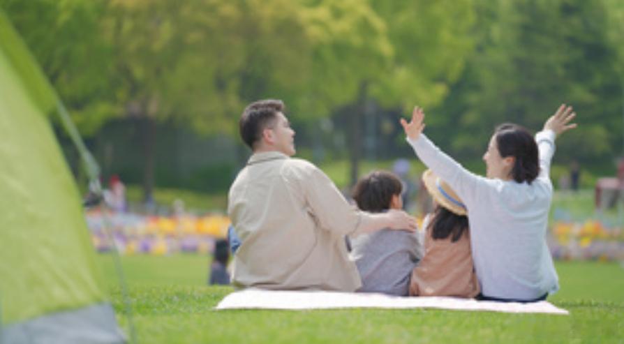 【联合国对中国低生育率发预警，孙玉良：专家的意见不如网民有效】联合国最近对中国的