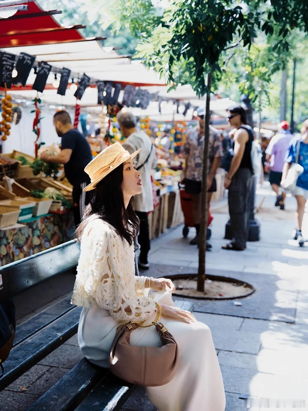 陈都灵有点像早期的章子怡 ​​​