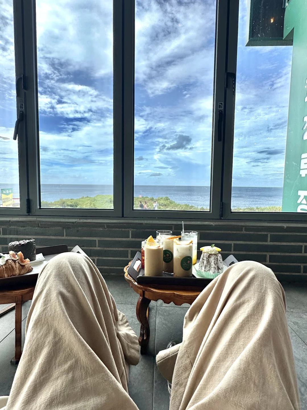 来济州岛，一定要去躺着看海的咖啡厅🌊😴