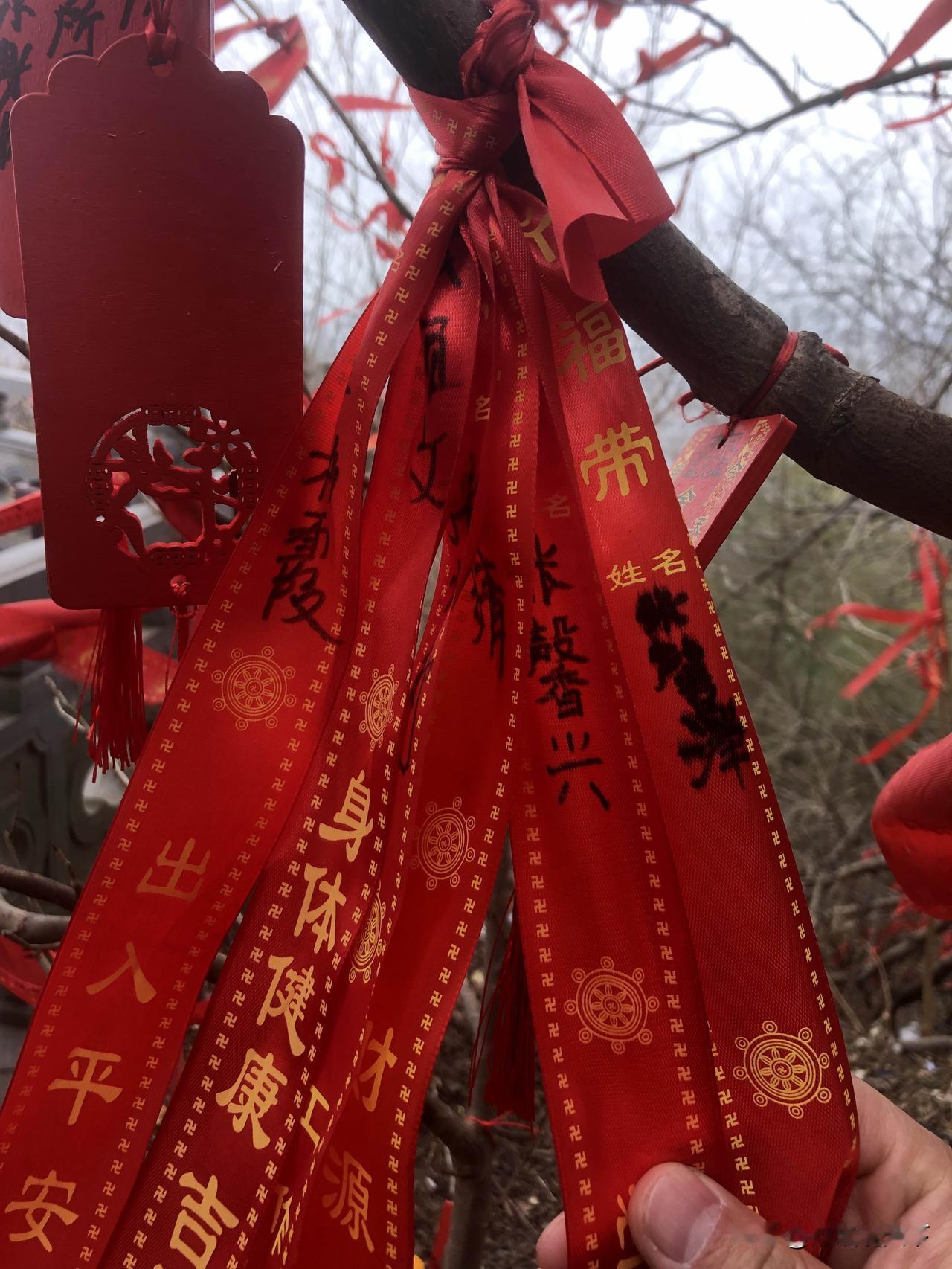 石油开采完,迪拜的优势在哪?不好说，