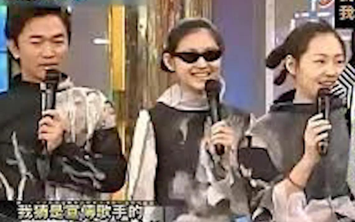吴宗宪爆料：原来大S当年离婚再婚全是小S在背后操控！
也不知道小S这个妹妹是怎么