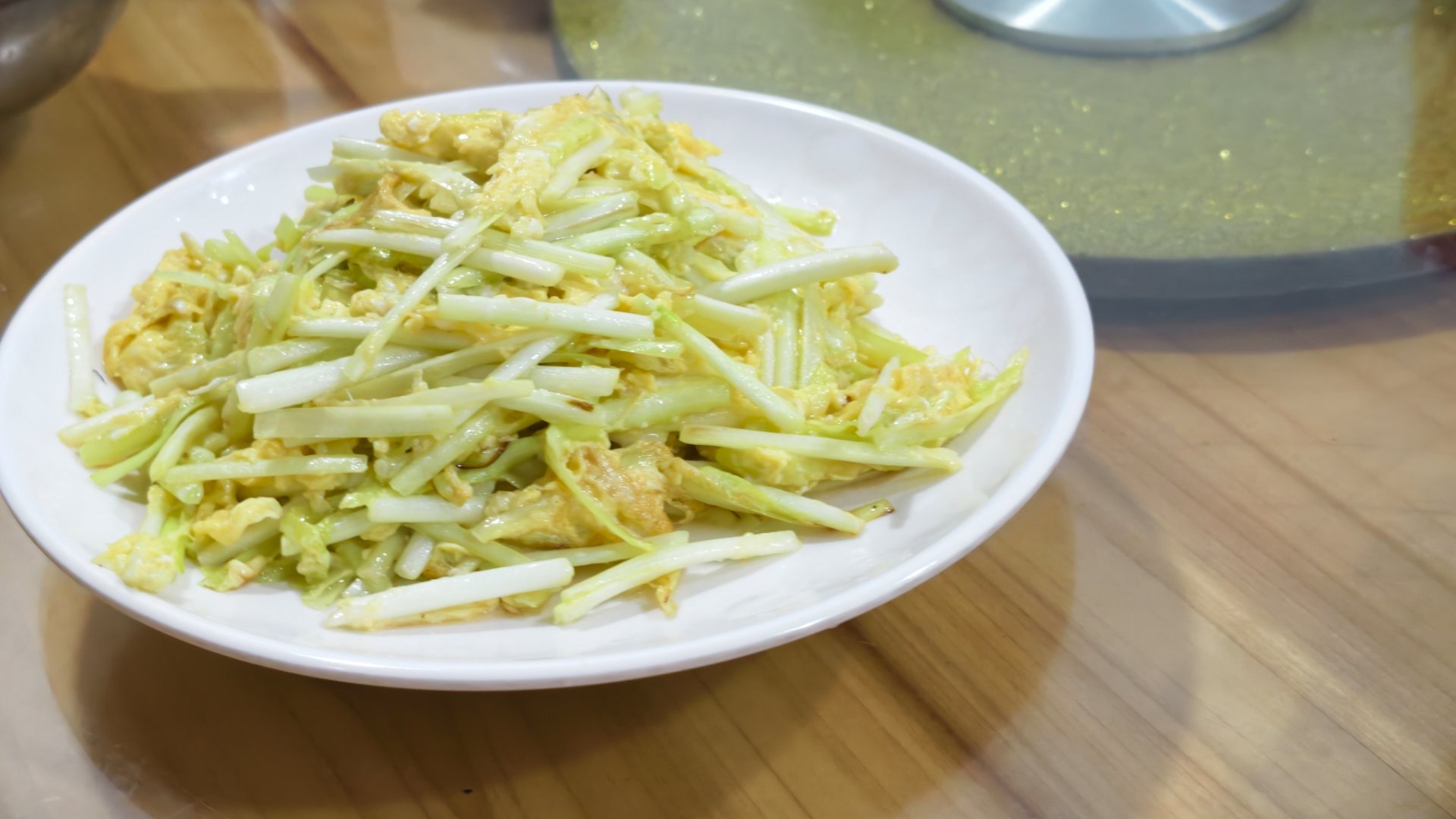 我又带她们出来觅食了，如果转行做美食博主，谁赞成谁反对？[doge] ​​​