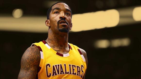 NBA球星成长父亲的作用！近期塔图姆的父亲贾斯汀·塔图姆和韦德的父亲老韦德都曾公